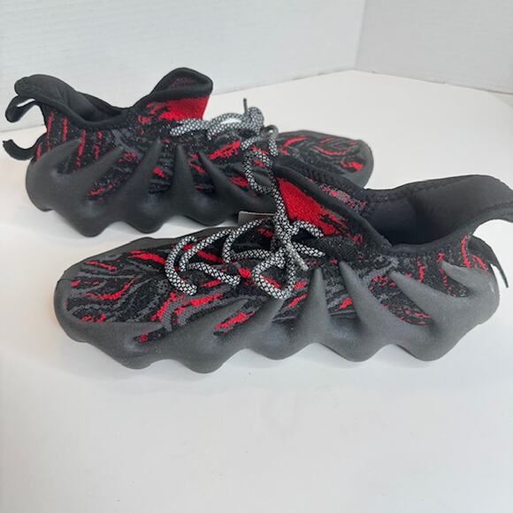 Spider Claw Sneakers Mens Size 7 Black Red Knit Athletic Running Shoes Non Slip